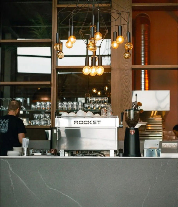 Macchine da Espresso commerciali - Barista ed Espresso
