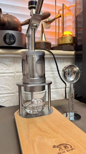 Aleman Macchina da caffè espresso portatile a pompa manuale | Controlla la pressione come preferisci.