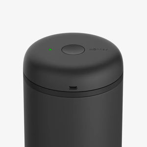 Barattolo elettrico opaco per conservazione sottovuoto del caffè con indicatore LED, parte di Fellow, Conservazione, Ultime novità, tutto sul caffè.