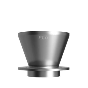 Elegante pour over in acciaio inox con controllo preciso del flusso, parte di Varia, Handbryggare, tutto sul caffè.
