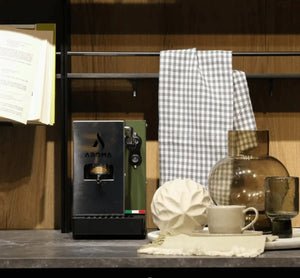 Aroma Plus+ – Compatto macchina da Espresso italiana per capsule - Barista ed Espresso